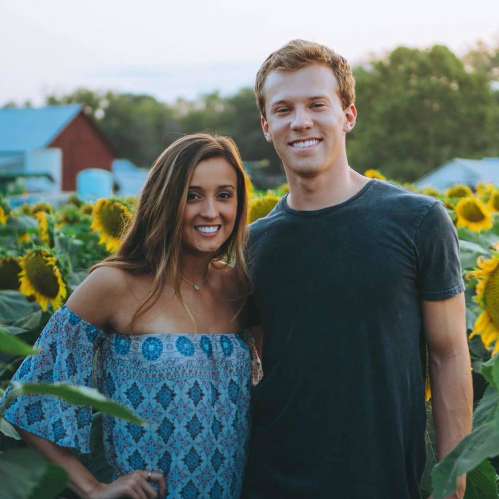 Meet your Posher, Tom