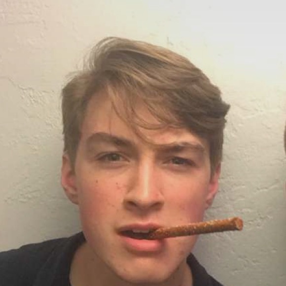 Meet your Posher, Peter - Picture 1 of 1