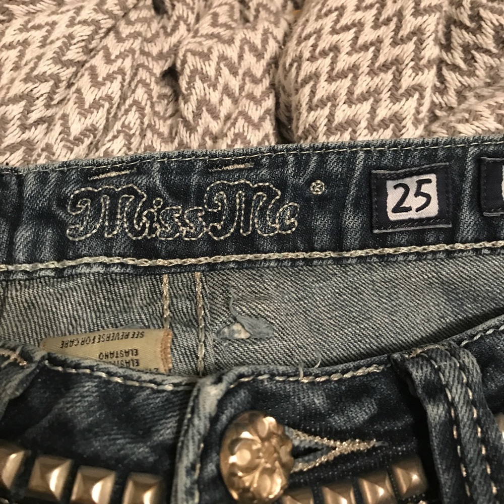 Miss me jeans 25 (or size 1)