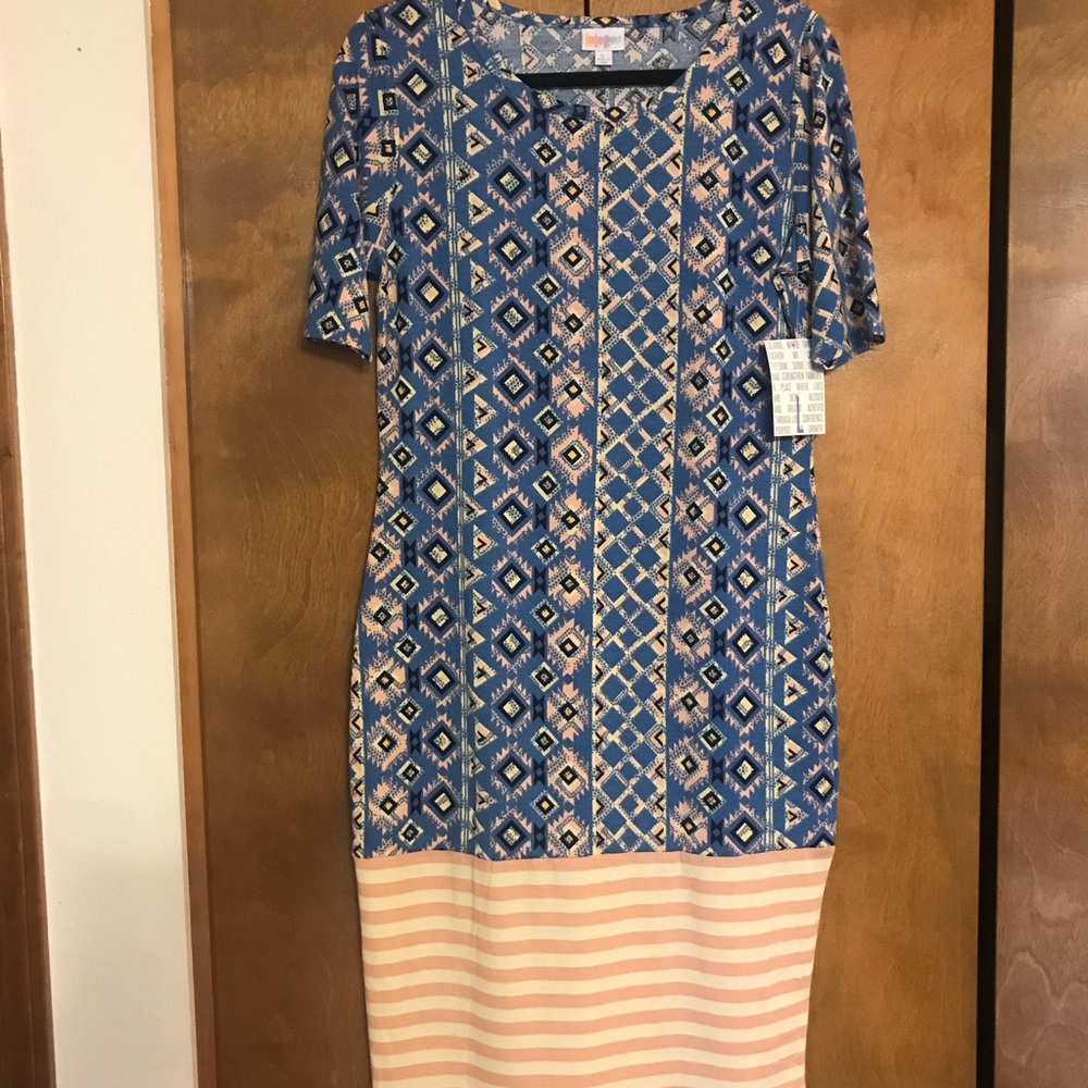 Large Lularoe Julia Dress