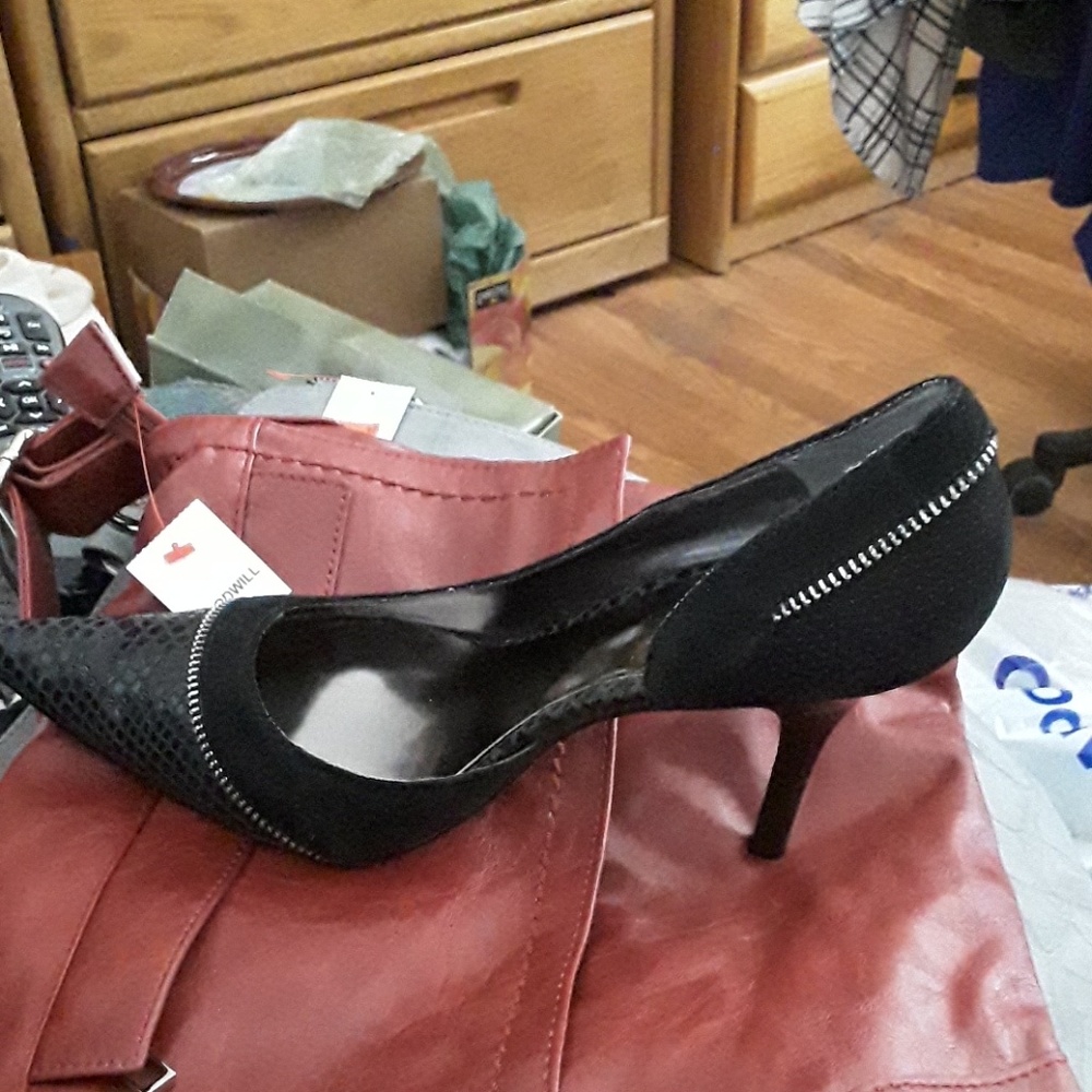 Carlos Santana Stilletto Shoes