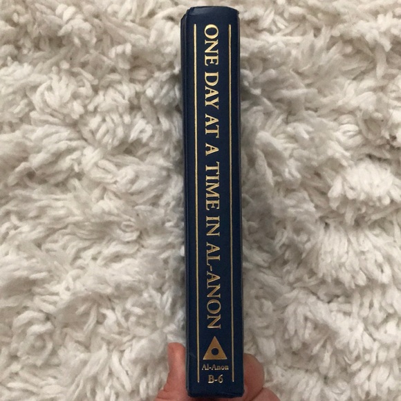 One Day at a Time in Al-Anon Book - Picture 5 of 5