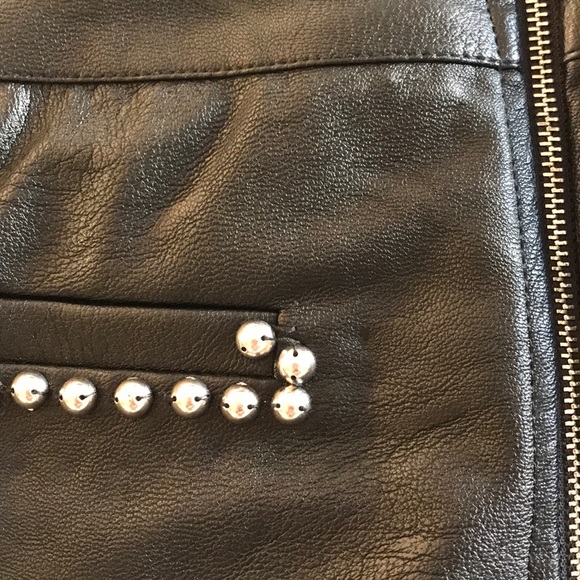 Beaded leather mini - Picture 3 of 4