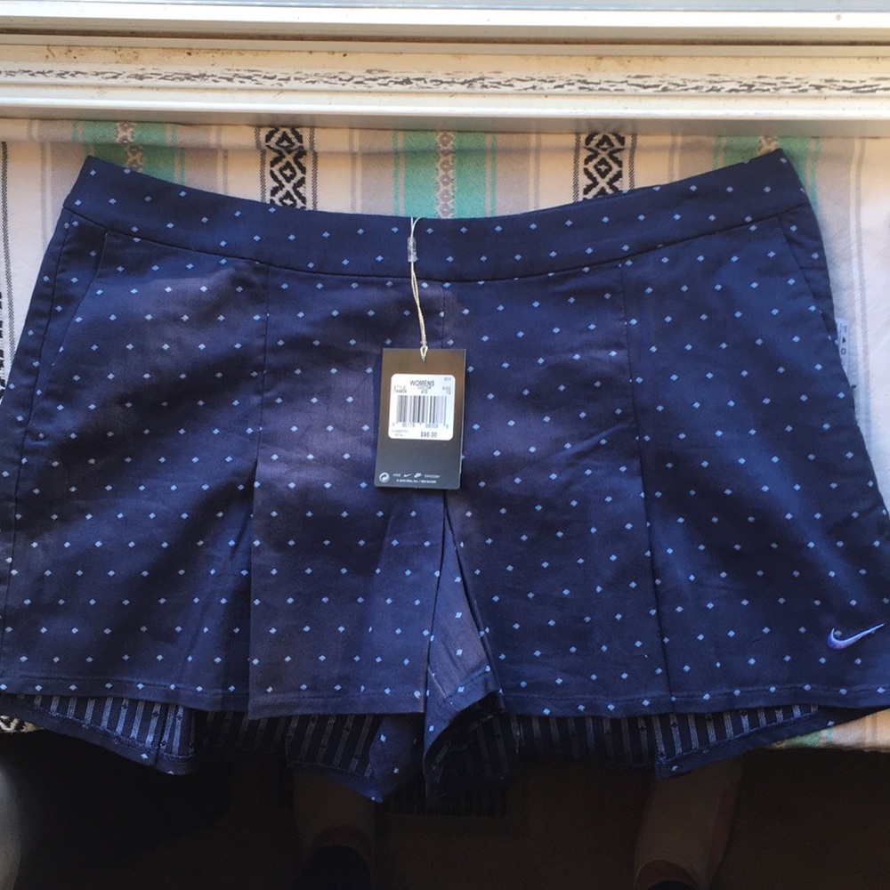 BRAND NEW Nike Golf Skort sz 12