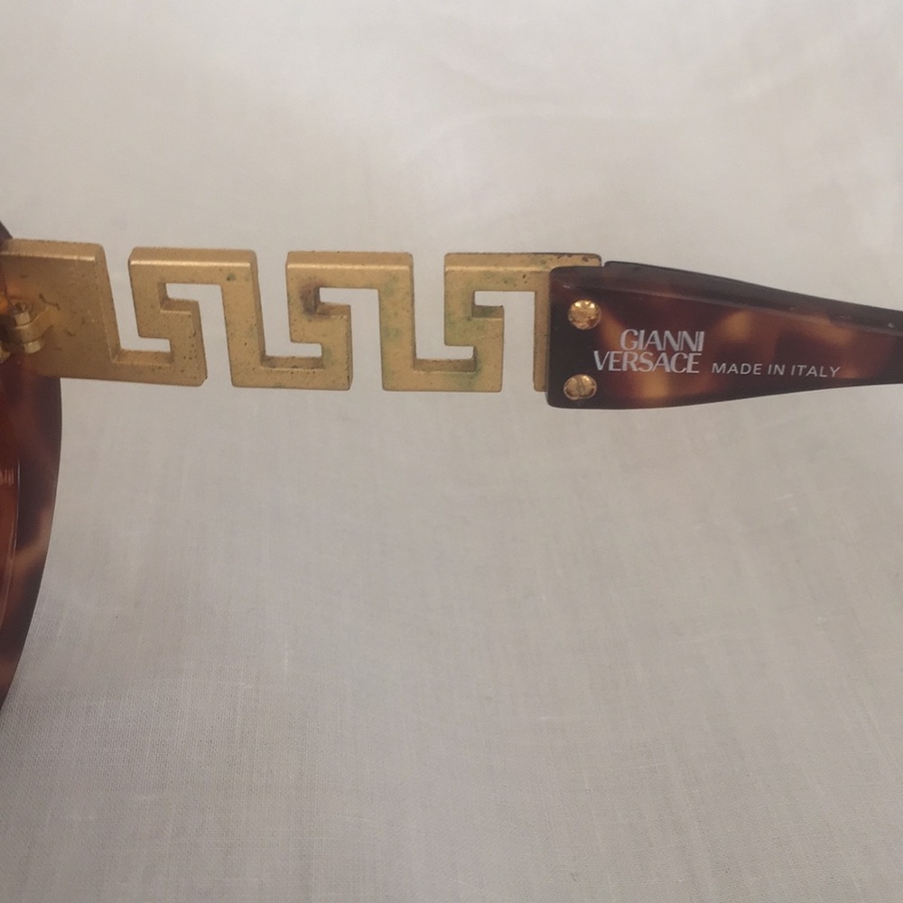 VINTAGE VERSACE RARE Sunglasses - Picture 6 of 8