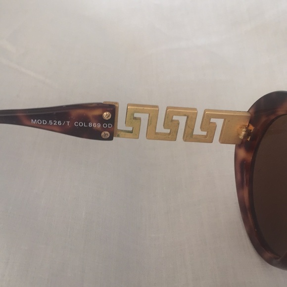 VINTAGE VERSACE RARE Sunglasses - Picture 5 of 8