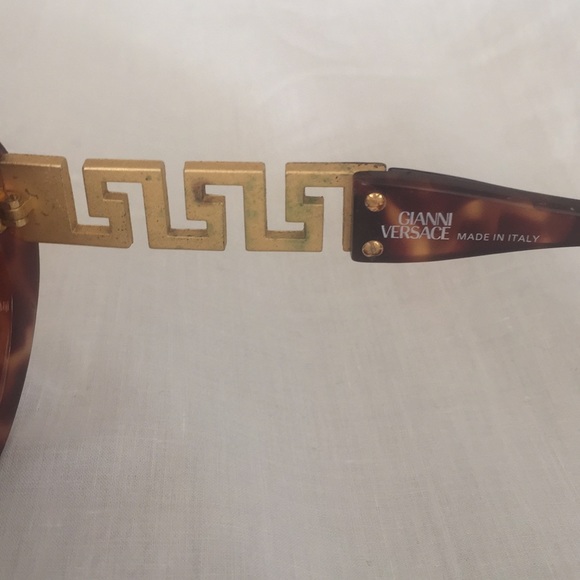 VINTAGE VERSACE RARE Sunglasses - Picture 6 of 8