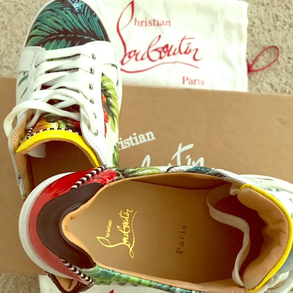 Authentic Seava Hawaii/Calf Christian Louboutin