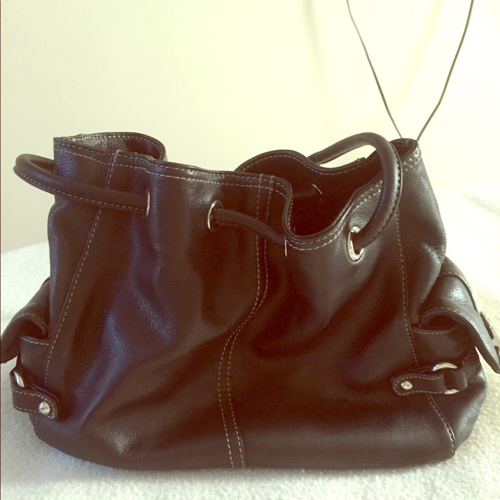 Black leather purse.