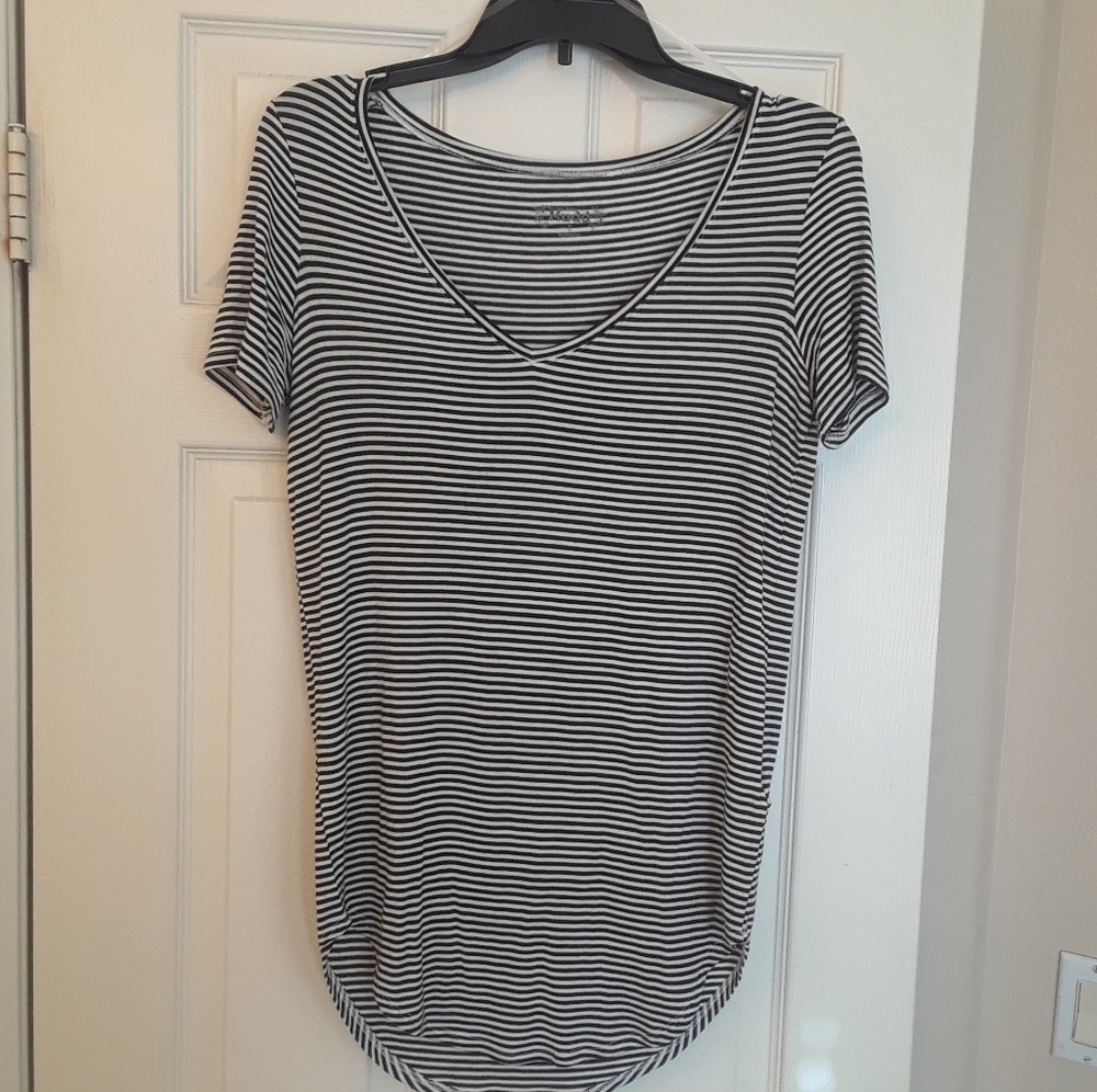 🌹NWOT Mudd Top🌹