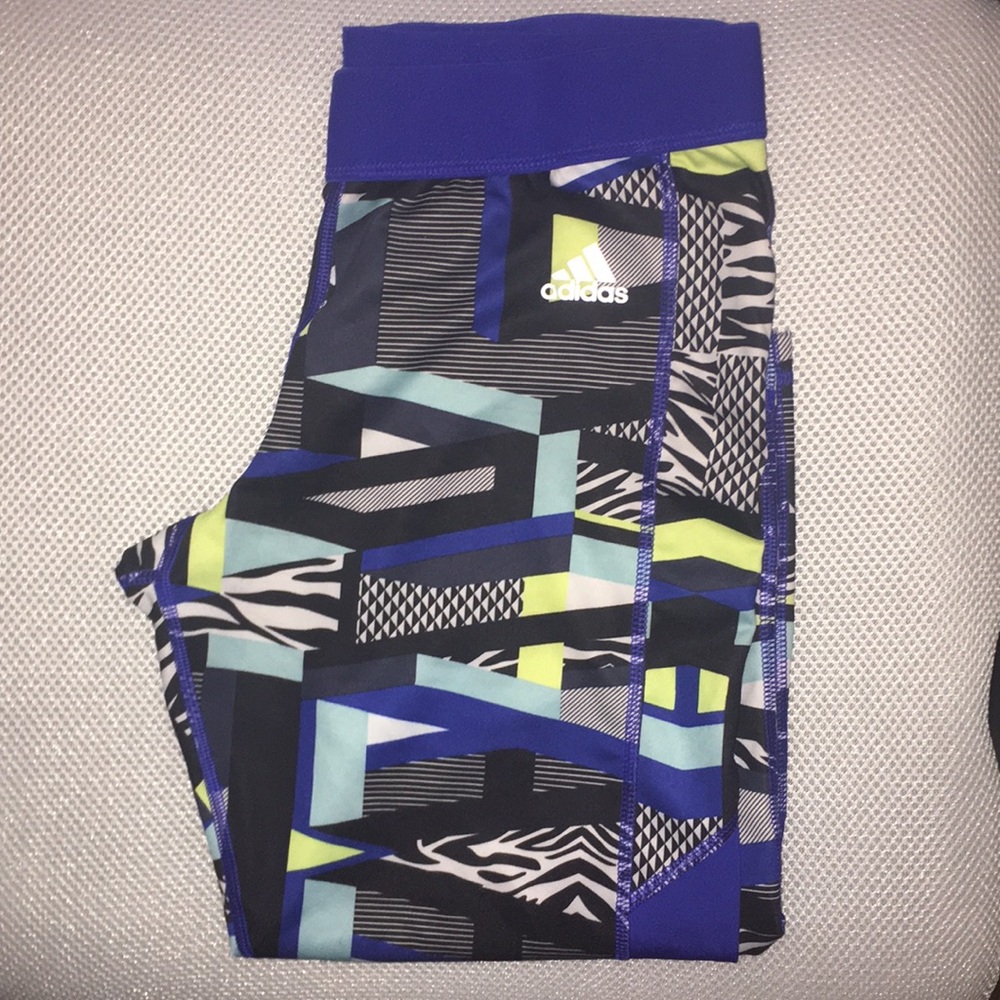 Blue mid calf Adidas leggings
