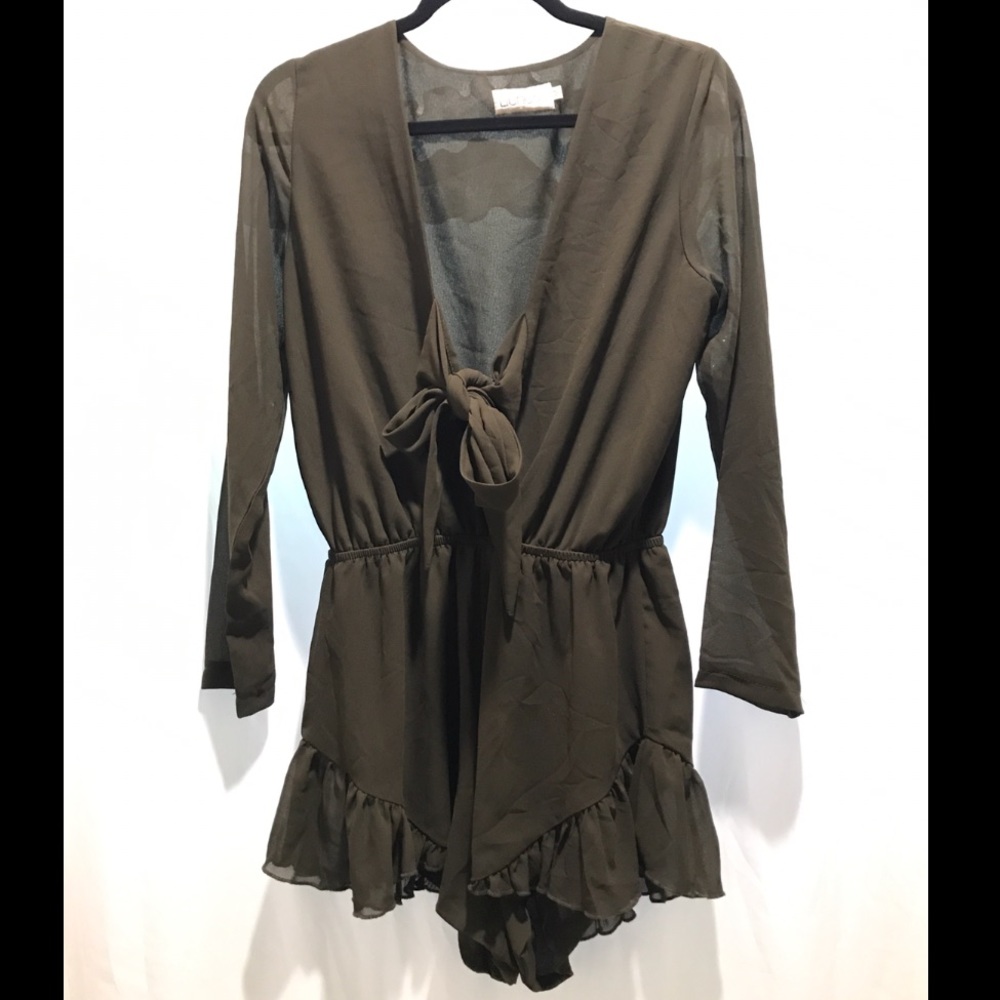 Olive green Romper ❌SOLD