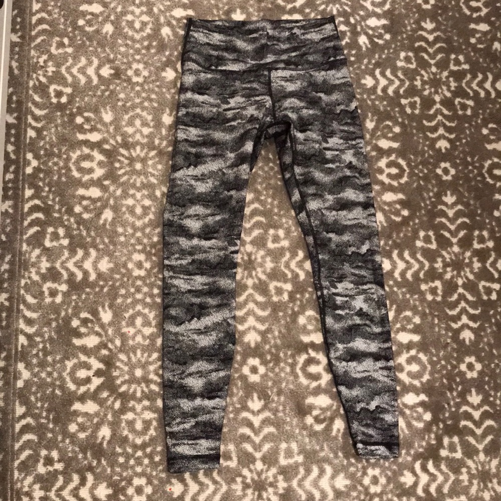 NWOT Lululemon Leggings
