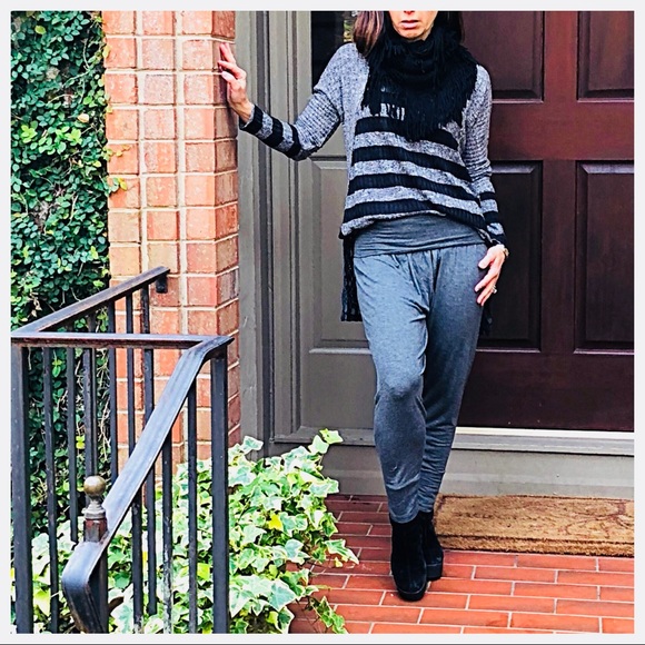 ♦️SALE♦️Charcoal fold waist harem pants - Picture 2 of 5