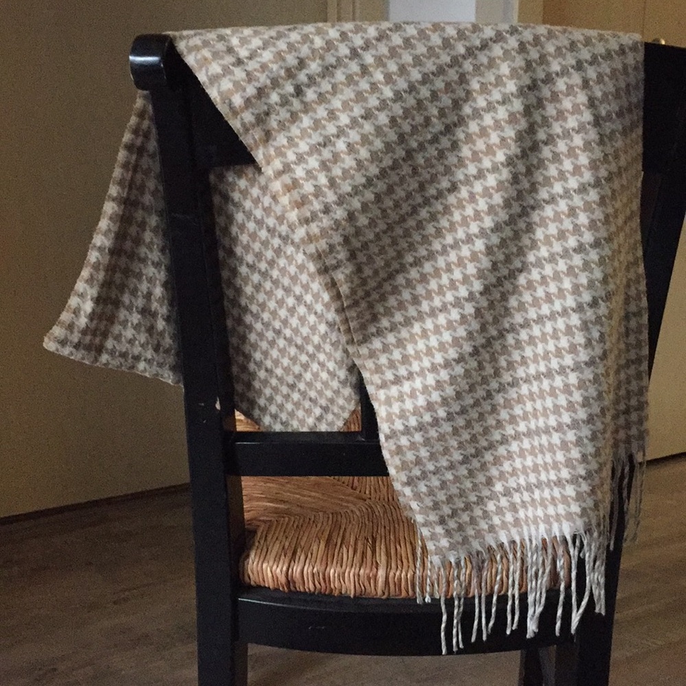 Beige and cream houndstooth scarf - SUPER SOFT