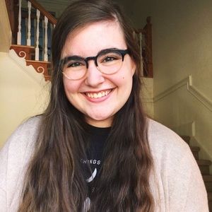 Meet your Posher, Abigail