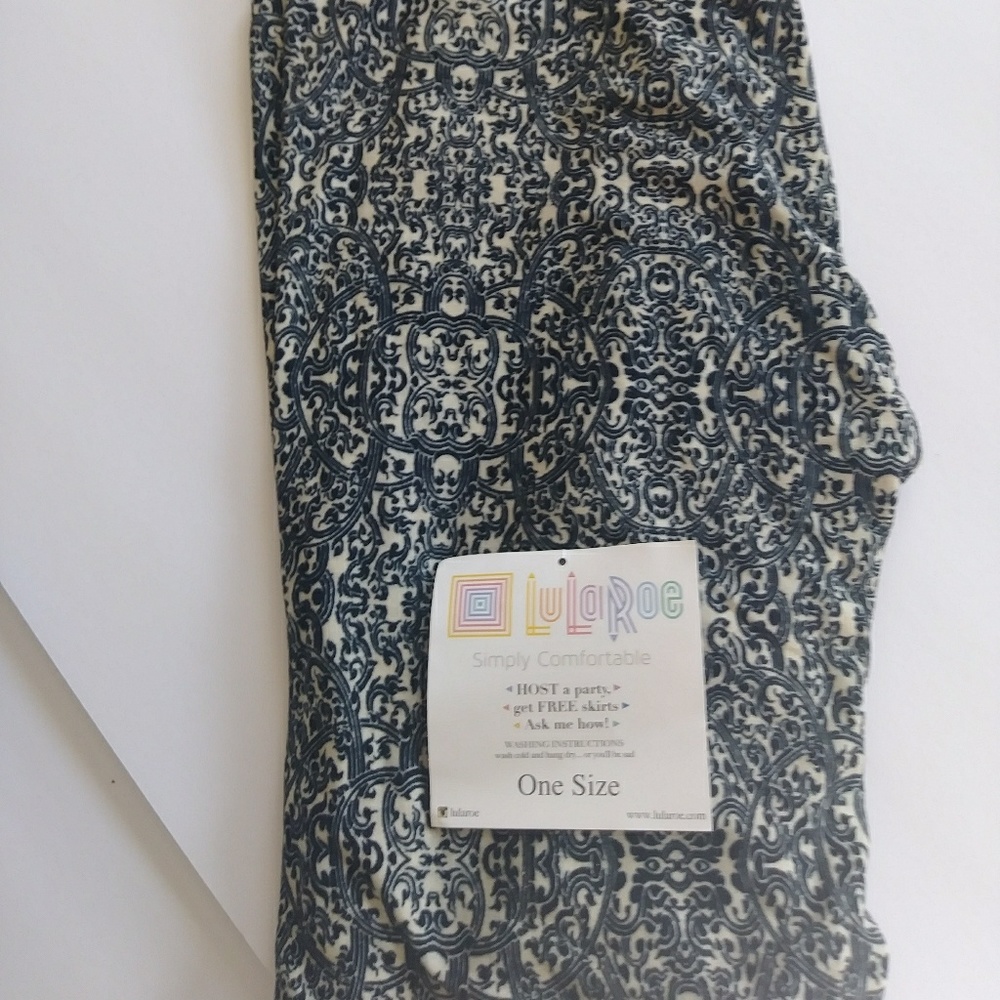 Lularoe OS leggings vintage