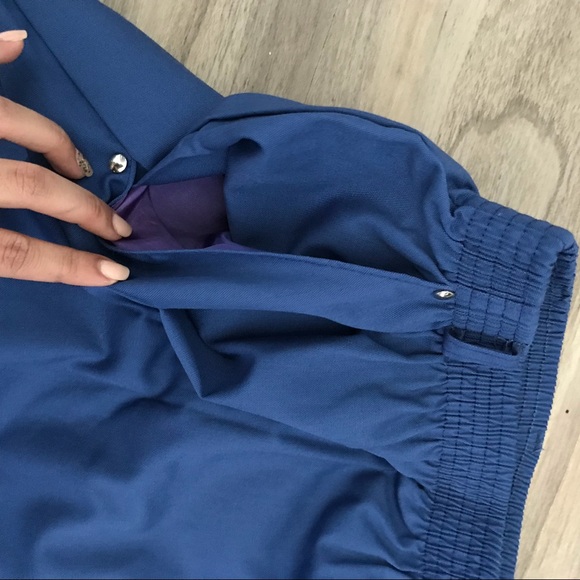 Vintage blue skirt with pockets - Picture 1 of 4