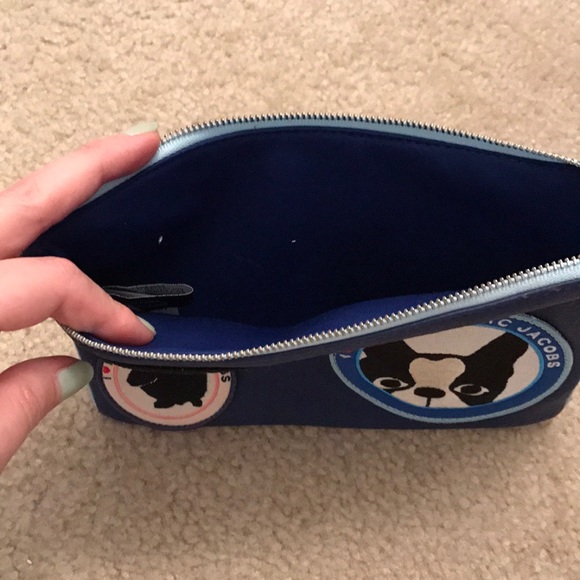 Pouch - Picture 2 of 4