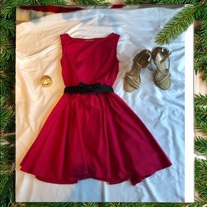 Boat neck pink dress!