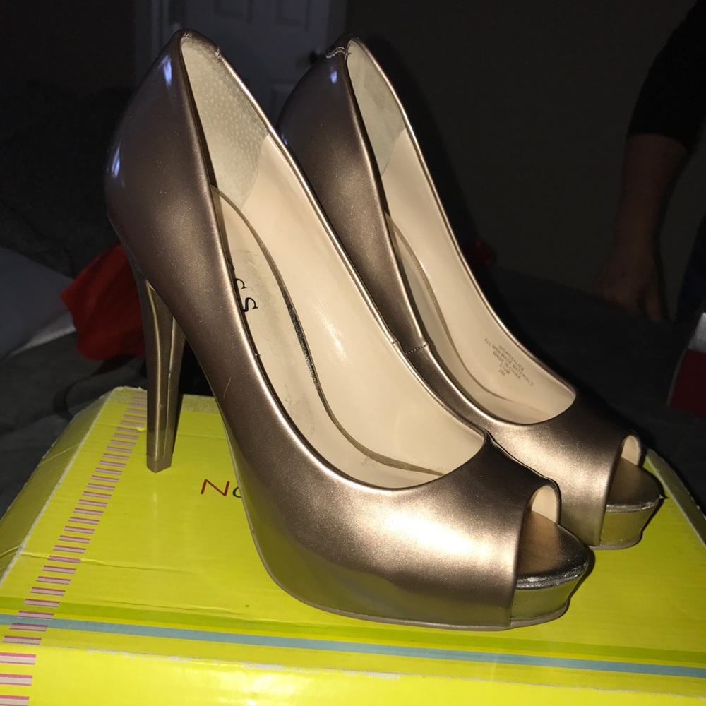 Guess Heels