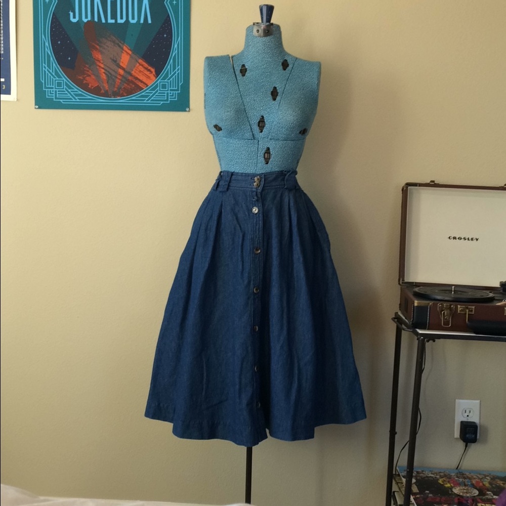 That 70’s Skirt in Denim