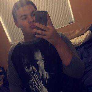 Meet your Posher, Andrew