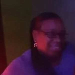 Meet your Posher, Selena