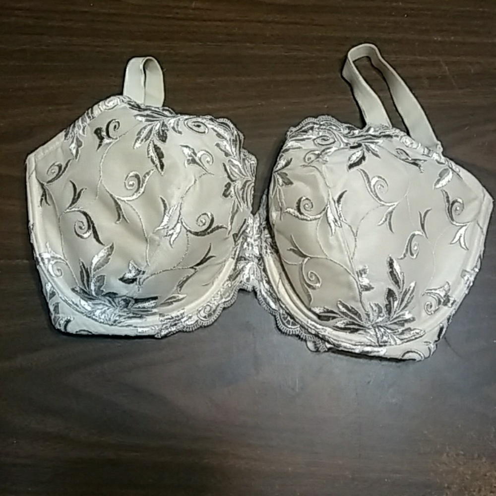 Soma bra 42D