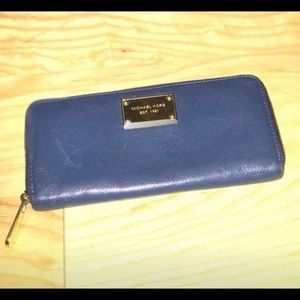 Michael Kors wallet