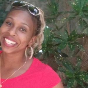 Meet your Posher, Latoya