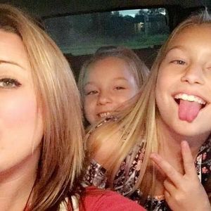 Meet your Posher, Nichole