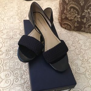 Navy Blue Adrienne Vittadini Aloha Style Sandals!!