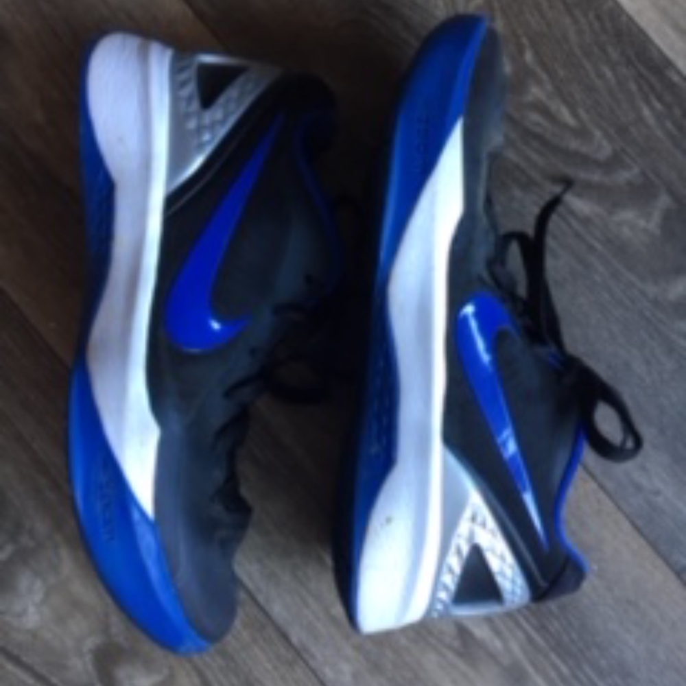 Nike Volley Zoom Hyperspike