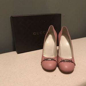 Gucci Calf Skin Leather Pumps