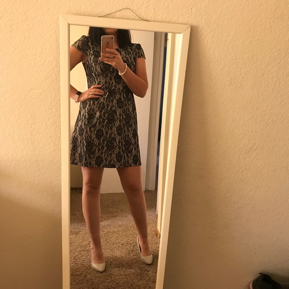 Juniors Dress