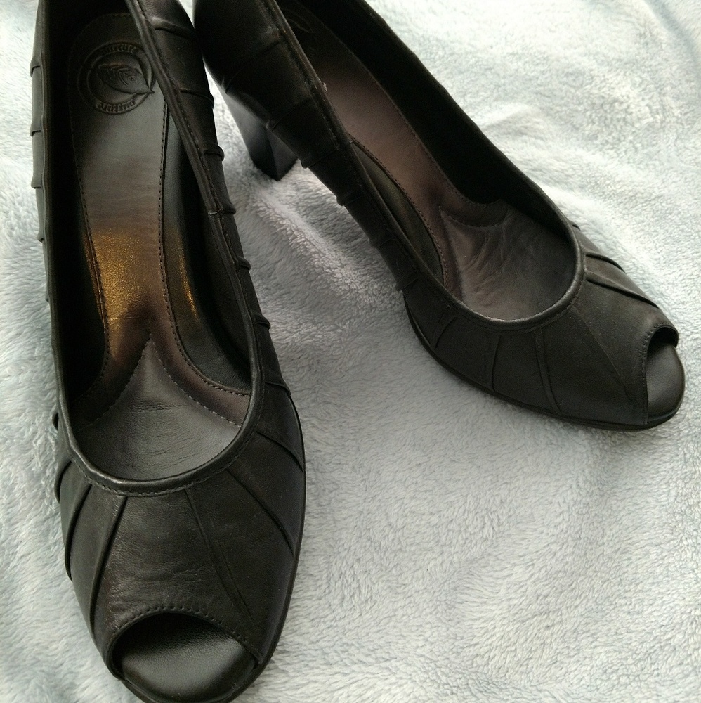 Nurture black leather heels