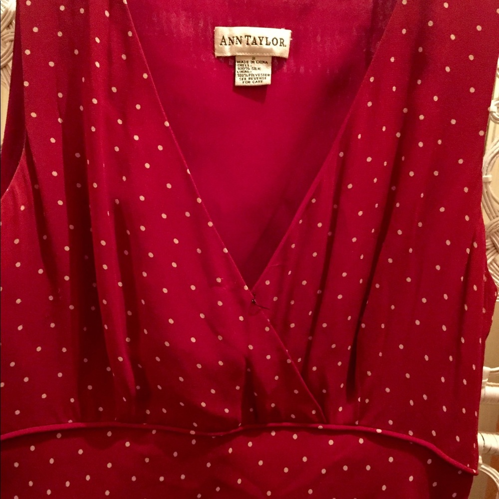 Best Holiday Red Dress EVER Silk Sz 6 Ann Taylor - Picture 5 of 5