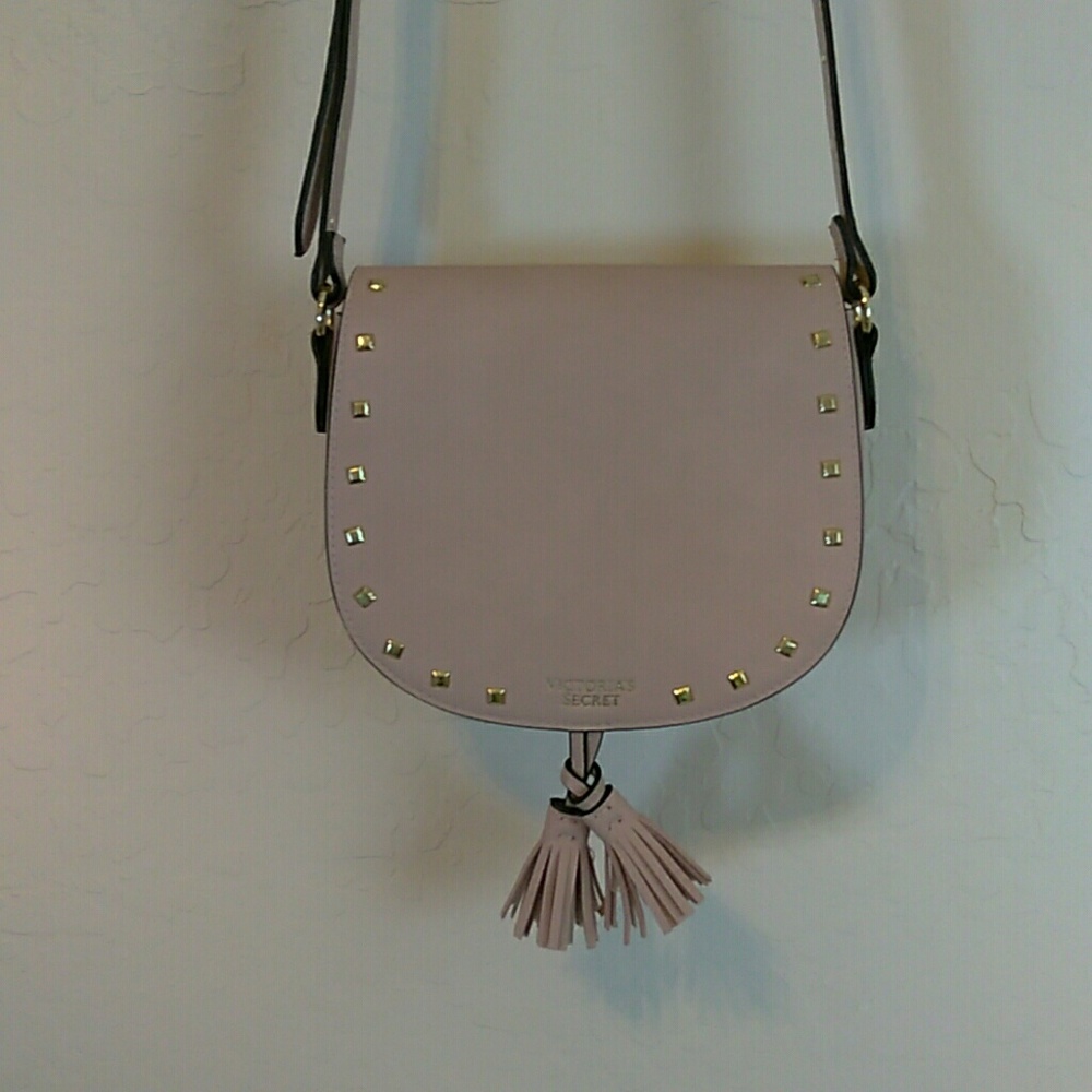 Soft Pink with Gold Stud Lining VS Purse