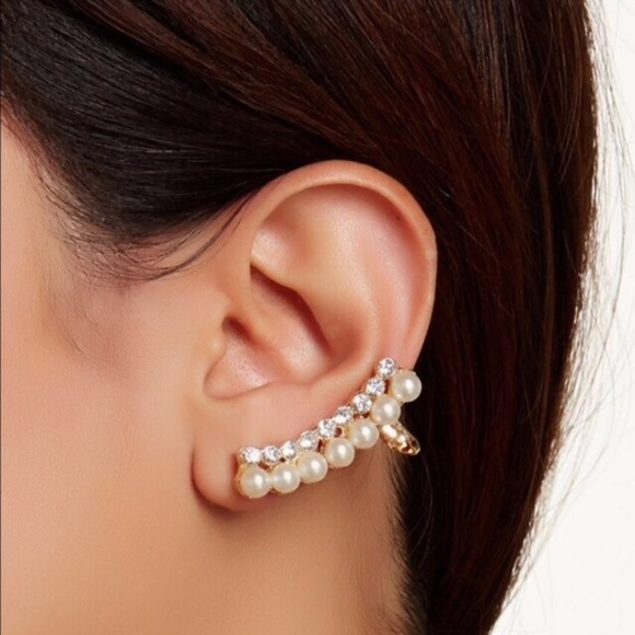 NEW Pearl Stud Crystal Ear Crawler T&J - Picture 2 of 6