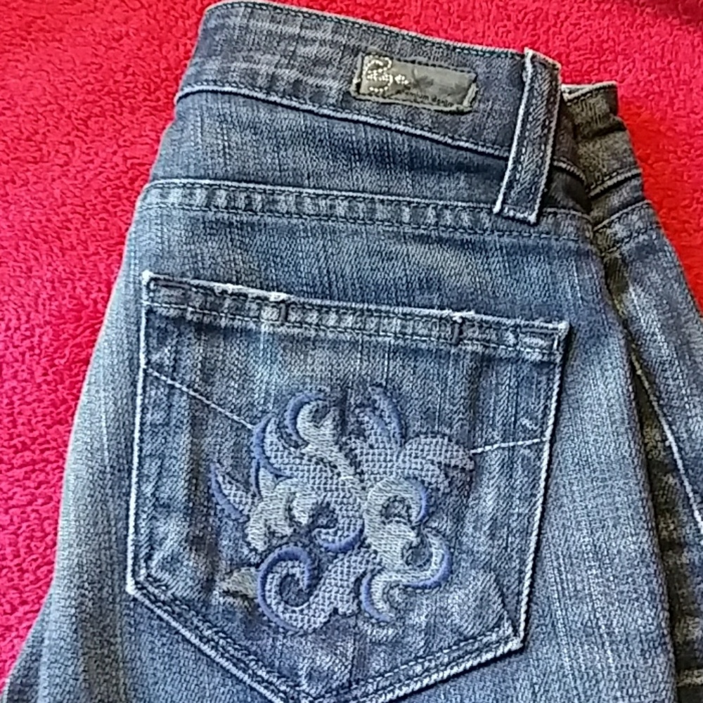 Paige Classic Rise Boot Cut 25x30