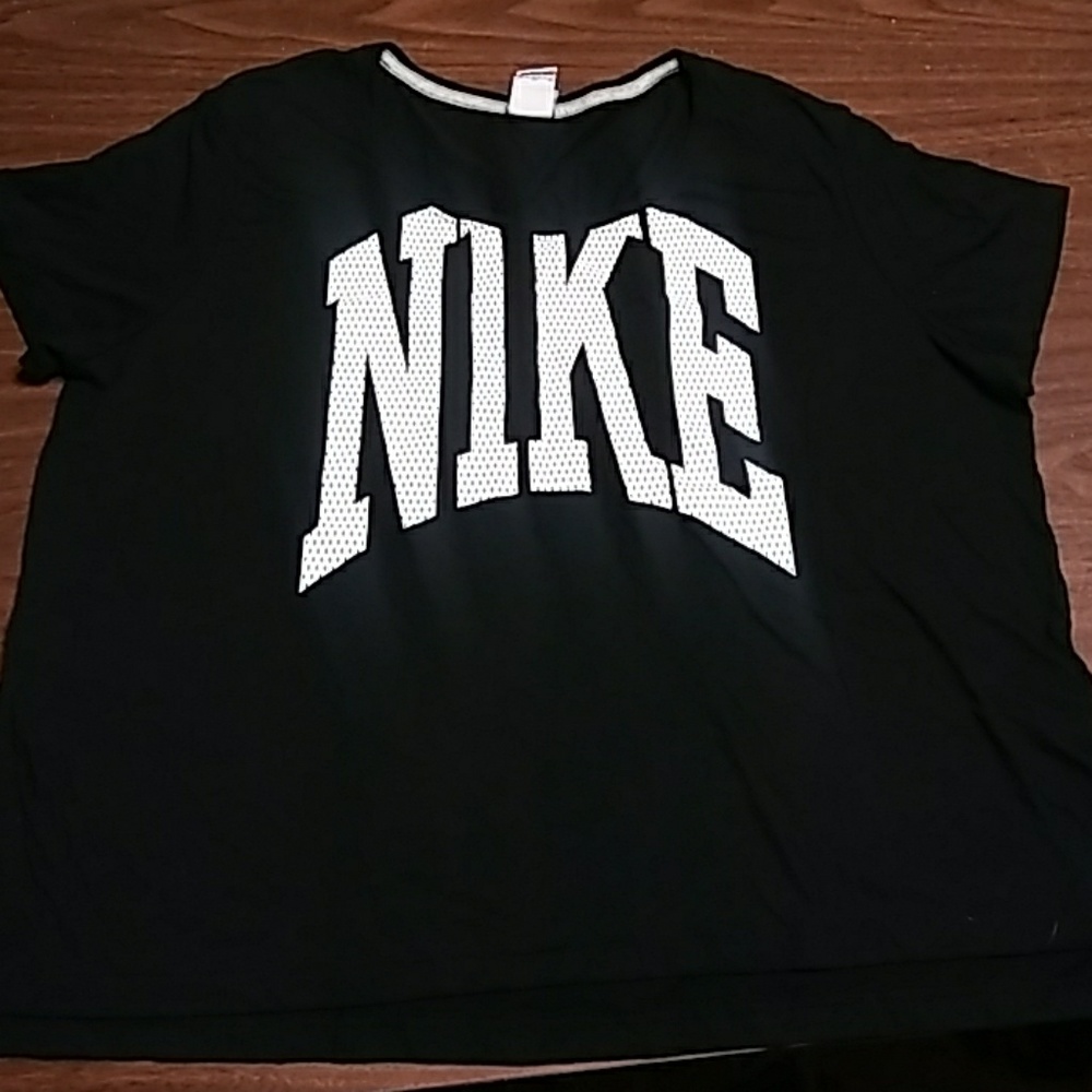 Xl nike athletic tee