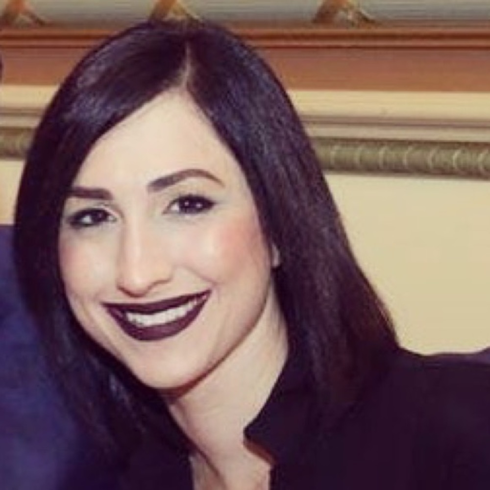 Meet your Posher, Zahra