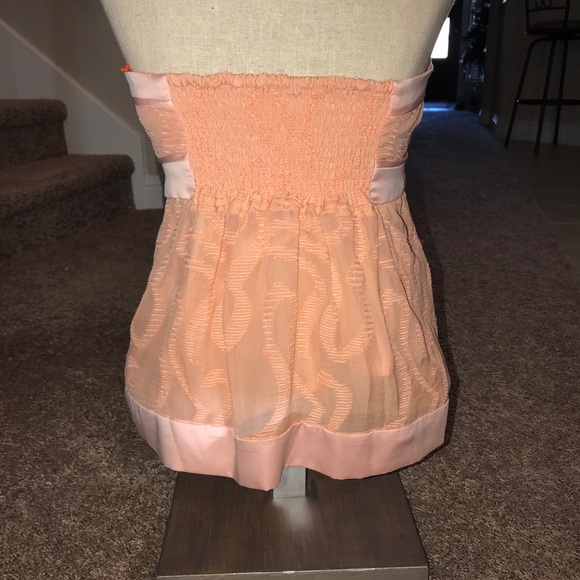 Strapless sweet heart top with Smocking BY BCBGeneration - Picture 3 of 8