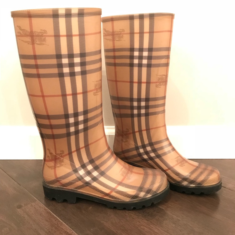 Authenthic Burberry rain boots