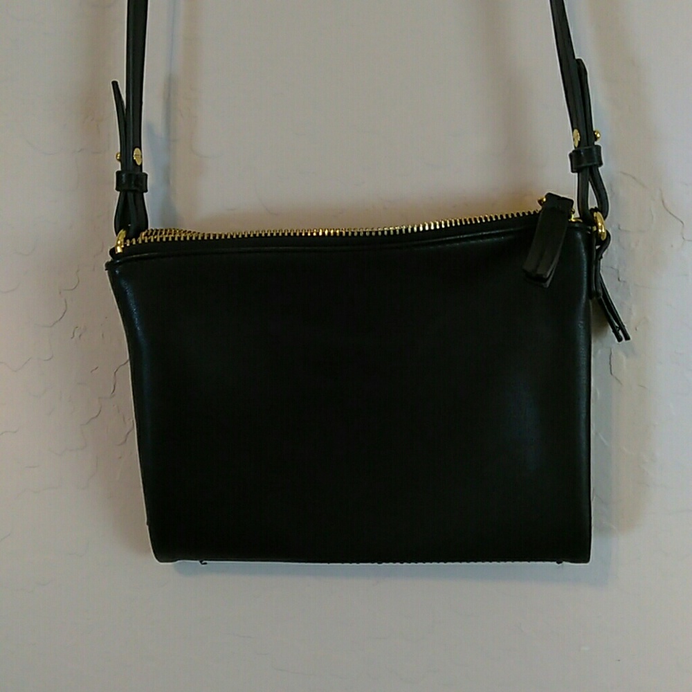 Black Purse with Gold Zippers (2)