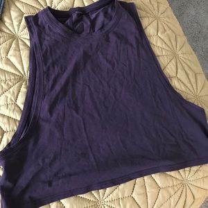 lululemon muscle love crop tank *size 4