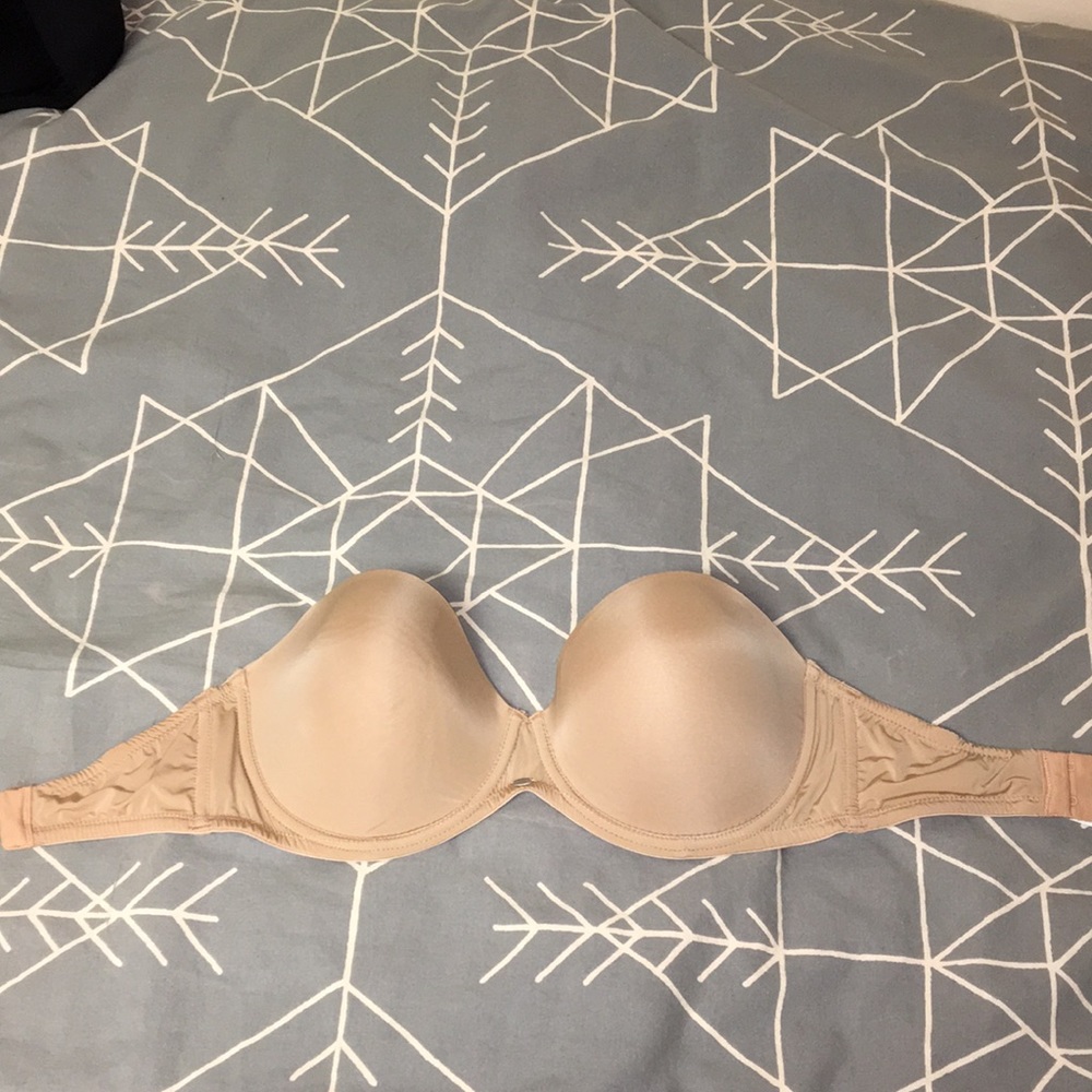 NWOT Calvin Klein Strapless Tan Push Up Bra 32DD