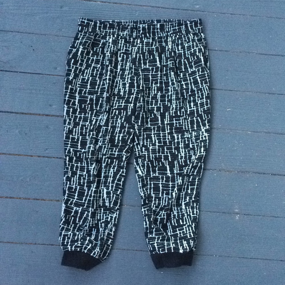 Banana Republic pants size M petite