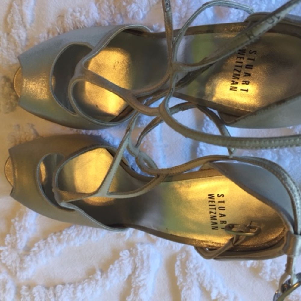 New in Box Stuart Weitzman Heels Chrome Raso - Picture 3 of 7